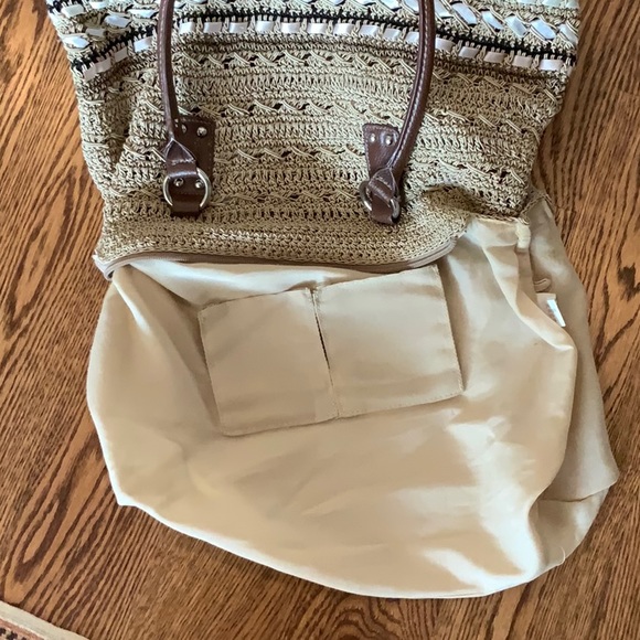 Crochet Shoulder Hobo Bag and Coin Purse - Picture 5 of 11